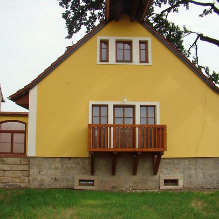 Martínkovice 玛迪讷科沃斯布劳莫夫201旅馆酒店 外观 照片